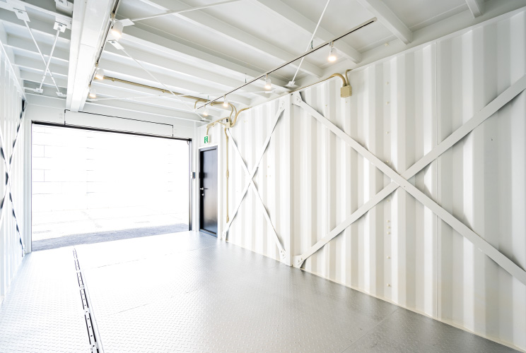ガレージスペースの写真